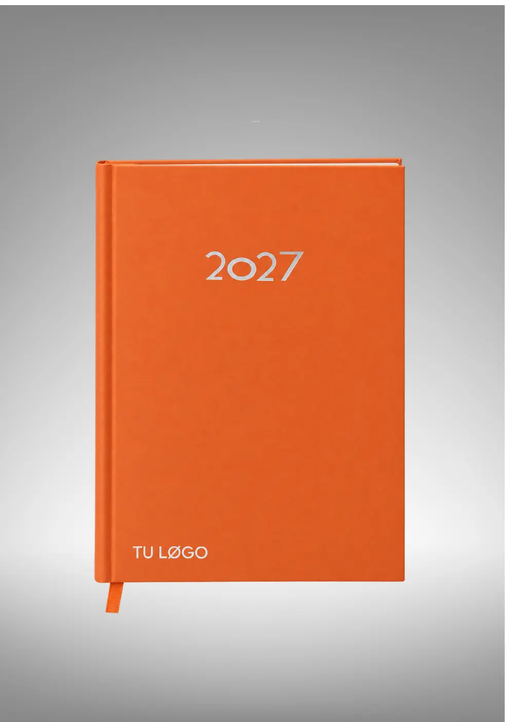 Detalle del logotipo de una empresa aplicado en la portada de una agenda